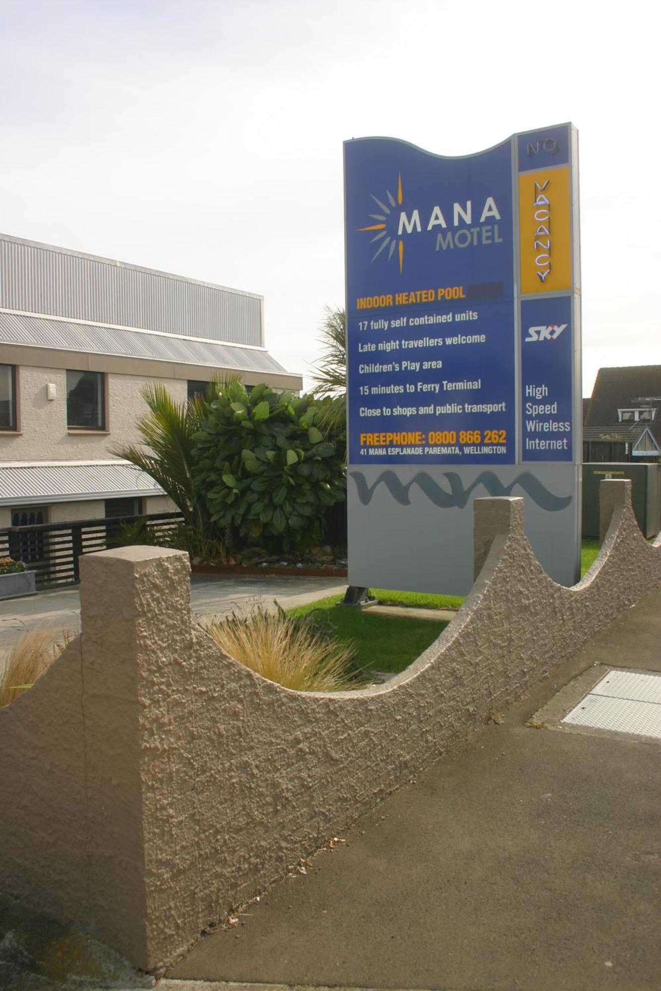 Aaa Mana Motel Porirua Eksteriør billede